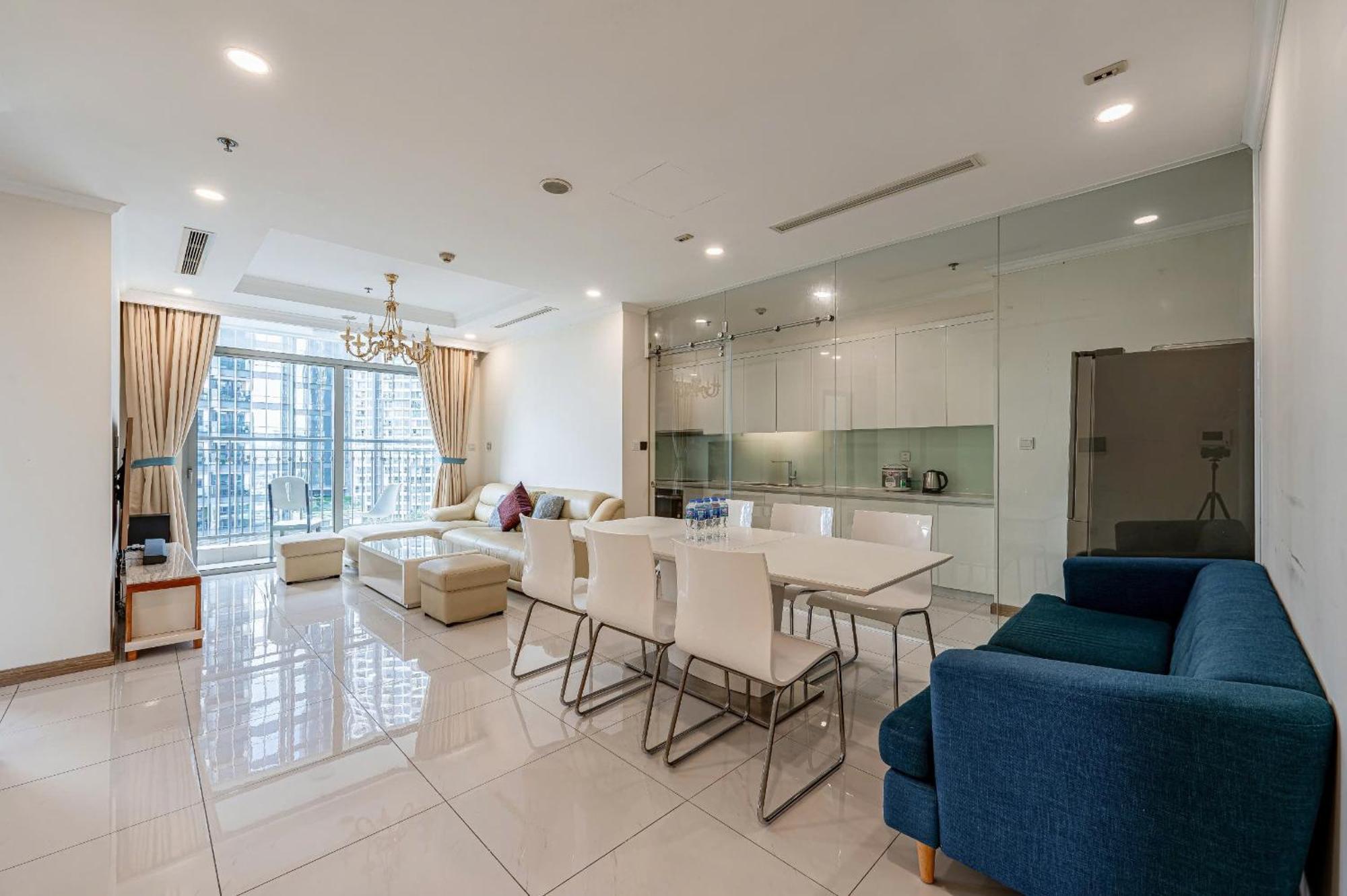 Vinhomes Landmark Luxury By Navie Khách sạn